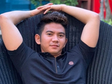 Rizki DA Dihujat Usai Unggah Foto Kaki Bayi Seperti Nadya Mustika Sampai Caption Ikut Dinyinyiri