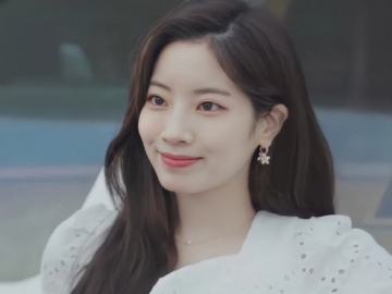 Buntut Kontroversi Busana Hanbok Dahyun di 'Switch To Me', Fans Ungkap Kekecewaan Pada JYP