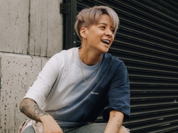 Jadi Mentor di 'Produce Camp 2021', Amber Tulis Pesan Haru Dukungan untuk Para Kontestan