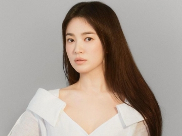 Mewahnya Penampilan Song Hye Kyo Jadi Brand Ambassador Merek Fendi