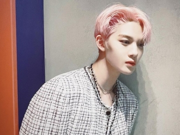 Bae Jinyoung CIX Akui Rindu Warna Rambut Gelapnya 