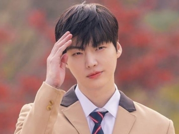 Ahn Jae Hyun Tampil Imut Tanpa Make Up, Netizen Korea Ramai Beri Rayuan Manis