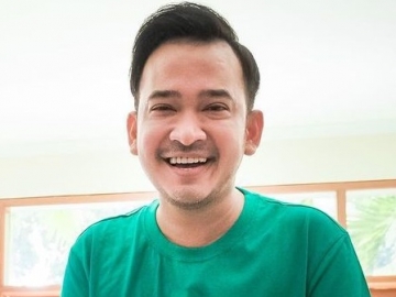 Ruben Onsu Bakal Bertemu Bocah Tampan Penjual Bakso Pikul, Gantengnya Dipuji Netter: Calon Artis