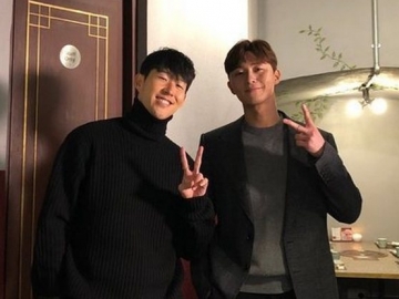 Akui Bersahabat dengan Son Heung Min, Park Seo Joon Bikin Para Bule Iri di 'Youn's Kitchen'