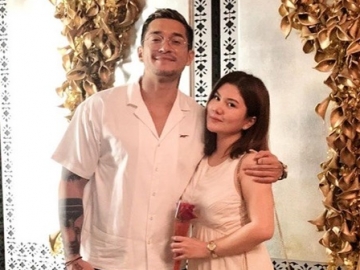 Romantis Banget, Intip Momen Miller Khan Lamar Sang Kekasih di Helikopter: She Said Yes