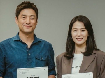 Ji Jin Hee dan Kim Hyun Joo Tampil Penuh Intrik di Poster Terbaru 'Undercover'