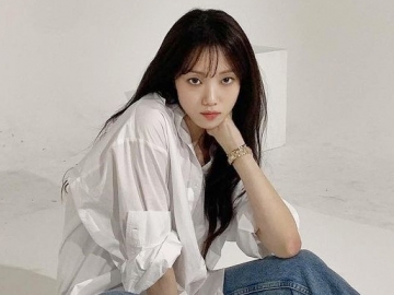 Lee Sung Kyung Sukses Kumpulkan 800 Ribu Penonton Fanmeeting Online di Tiktok