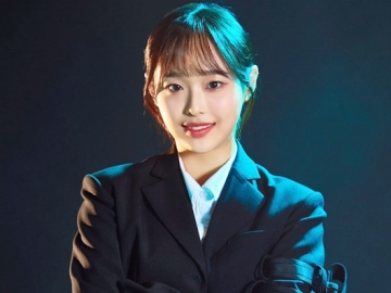 Chuu LOONA Jadi Model Pocari Sweat, Cantiknya Bikin Pangling