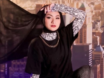 Unggah Foto Nangis Hingga Tulis Kalimat Galau, Nathalie Holscher Malah Disebut Drama dan Caper