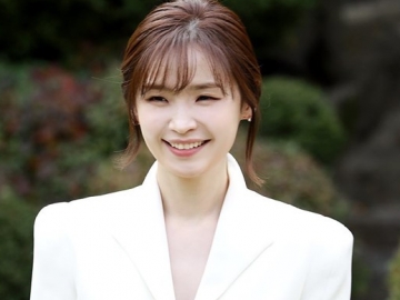 Jeon Mi Do Akui Sering Ditanya Jadwal Tayang 'Hospital Playlist' Musim Kedua