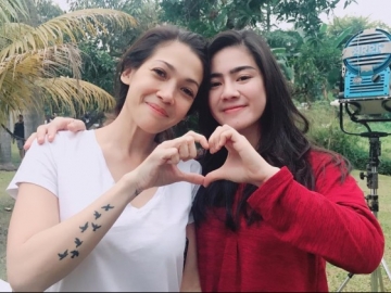 Rayakan Ultah Mieke Amalia, Felicya Angelista Sebut Istri Tora Sudiro Ibu-ibu Langka Karena Hal Ini