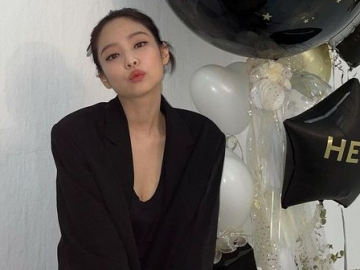 Jarang-Jarang, Jennie Bikin Fans Mimisan Unggah Foto Seksi Endorse Bra Calvin Klein