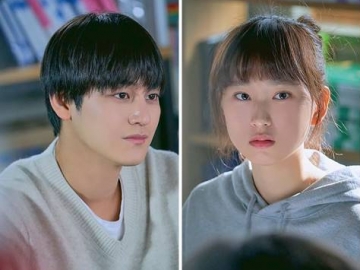 Perbedaan Ekspresi Kim Bum ke Ryu Hye Young dan Lee Soo Kyung di 'Law School' Tuai Sorotan
