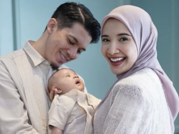 Zaskia Sungkar Sandingkan Foto Ukkasya dengan Masa Kecilnya dan Irwansyah, Mirip Siapa?