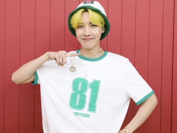 Para Siswa dari Keluarga Kurang Mampu Ucapkan Terima Kasih Atas Donasi J-Hope BTS