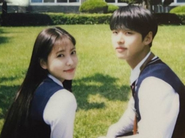 Yeri Red Velvet Tak Ragu Peluk Hongseok di Foto Perpisahan Syuting 'Blue Birthday'