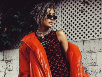 Tak Hanya Asmara, 7 Pesona Agnez Mo Bak Diva Di Panggung Ini Juga Curi Perhatian