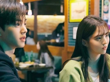 Perasaan Makin Tak Terkendali, Song Kang dan Han So Hee Malu-Malu Ungkap Hubungan di 'Nevertheless'
