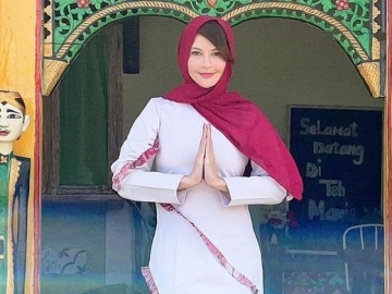 Tamara Bleszynski Ungkap Alasan Tutup Kolom Komentar di IG, Takut Dihujat?