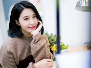 Tulis Kritikan Pedas untuk Sasaeng Fans, Eun Ji: Mari Mencintai dengan Cara yang Sehat
