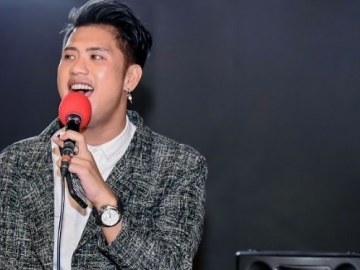 Kini Penuh Otot, Intip 7 OOTD Ricky Cuaca Yang Simpel Namun Berkelas