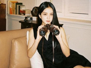 Akhirnya Gabung Weverse, Begini Lucunya Interaksi Pertama Jisoo dengan Penggemar