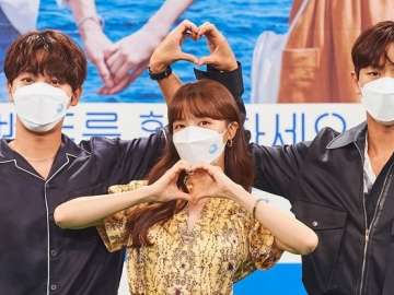 Bintangi 'Check Out the Event', Minah-Kwon Hwa Woon Bicara Soal Indahnya Pulau Jeju