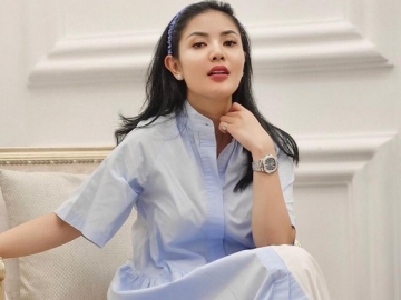 Nindy Ayunda Dicibir Pakai Model Baju Melorot Sebelah, Netter Lain Justru Beri Pembelaan