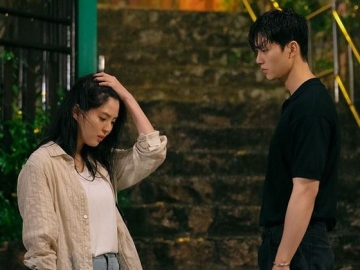 Song Kang Sentuh Lembut Wajah Han So Hee di Teaser Episode Terakhir 'Nevertheless', Berlayar?