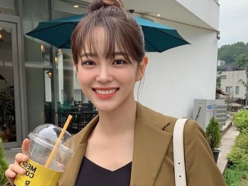 Tampil Elegan dan Dewasa di Pemotretan Majalah, Kim Sejeong Banjir Pujian Netter