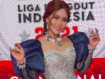 Janji Inul Daratista Ajak 65 Orang Umrah Bareng Terhalang Pandemi