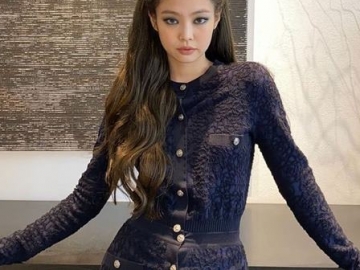 Jennie Percaya Diri Photoshoot dengan Pakaian Dalam, Body Goals Bikin Iri!