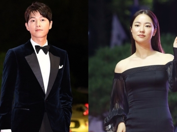 Song Joong Ki Ketahuan Curi Pandang dan Ngobrol Bareng Jeon Yeo Bin di Busan Film Festival