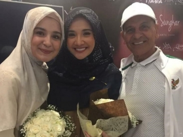 Mark Sungkar Sakit, Begini Tindakan Cepat Zaskia-Shireen Sungkar dan Adiknya pada Sang Ayah