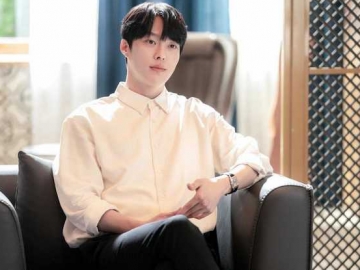 Jang Ki Yong Siap Bikin Song Hye Kyo Oleng Jadi Fotografer Tampan di Still Cut 'Breaking Up'