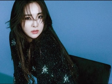 Dara Eks 2NE1 Pancarkan Kecantikan  yang Tak Lekang Usia di Majalah W Korea