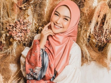 Bakal Segera Nikah, Ria Ricis Tampil Sangat Menawan Pakai Gaun Putih di Potret Prewedding