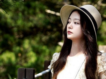 Jadi Pelakor Cantik, Jeon So Min Tampilkan Sisi Polos di Still Cuts Drama 'Show Window'