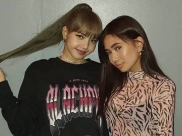 Reuni Gemas, Lisa BLACKPINK Kejutkan Penyanyi Indonesia NIKI Hadir di Head in The Clouds 2021