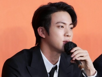 Jin BTS Sukses Bikin Fans Terpingkal Usai Tampil Gemesin Jadi Boneka 'Squid Game'