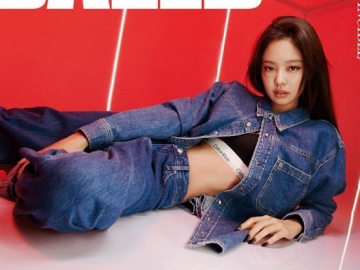 Bikin Gerah, Jennie Kembali Tampil Hot Berbalut Calvin Klein di Majalah Dazed Korea
