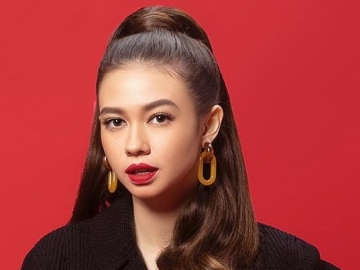 Biasa Kasual, Yuki Kato Tampil Lebih Berkelas Kenakan Mini Dress Sukses Bikin Mata Tak Berkedip