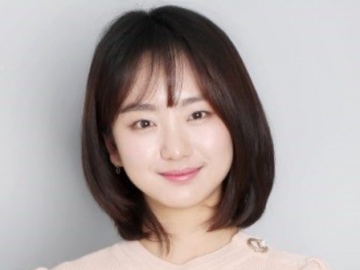 7 Potret Cantik Won Jin Ah, Terlibat 'Romansa' Dengan Lee Dong Wook Di 'Happy New Year'