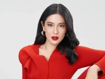 Bukan Main, Dian Sastro Disebut Replika Bidadari Surga Usai Pamer Foto Ini