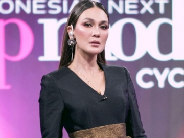 Luna Maya Beri Kode Masih Cinta 'A', Netizen Gercep Sebut Sosok Ini