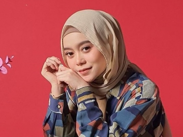 Lesty Kejora Dilarikan ke RS Lantaran Kelelahan, Bagaimana Kondisi Calon Buah Hati?