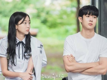 'Rapel' 3 Adegan Ciuman Sekaligus, 'Our Beloved Summer' Pecahkan Rating Tertinggi