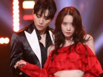 Junho 2PM Bicara Soal Kolaborasi Tarian Seksi Bareng YoonA di MBC Music Festival