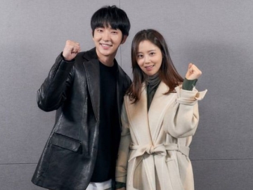 Lee Jun Ki Ungkapkan Terima Kasih Oleh Kejutan dari 'Sang Istri' Moon Chae Won di Drama Baru