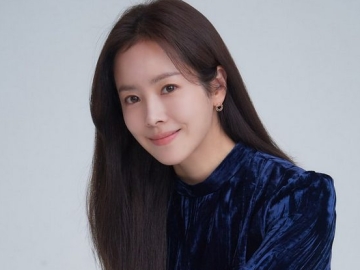 Han Ji Min Ungkap Pendapatnya Tentang Cinta Di Usia Matang Hingga Harapannya di Tahun Baru